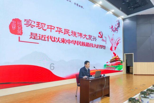 规范出租车经营行为 精准执法护航春运