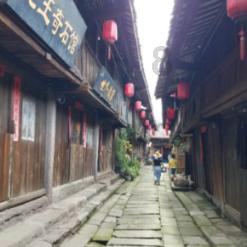 建好小区车棚 治住“飞线充电” 山西侯马:公益诉讼筑牢电动自行车安全“防火墙”